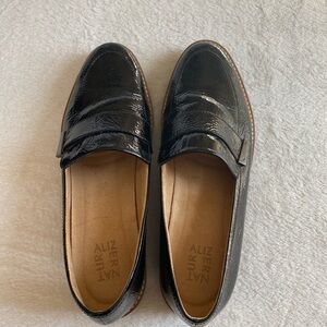 Naturalizer Patent Leather Loafer Size 10